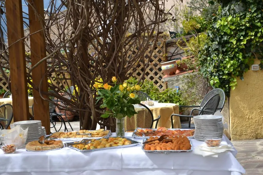 Hotel Danila Portoferraio 3*,  Italien