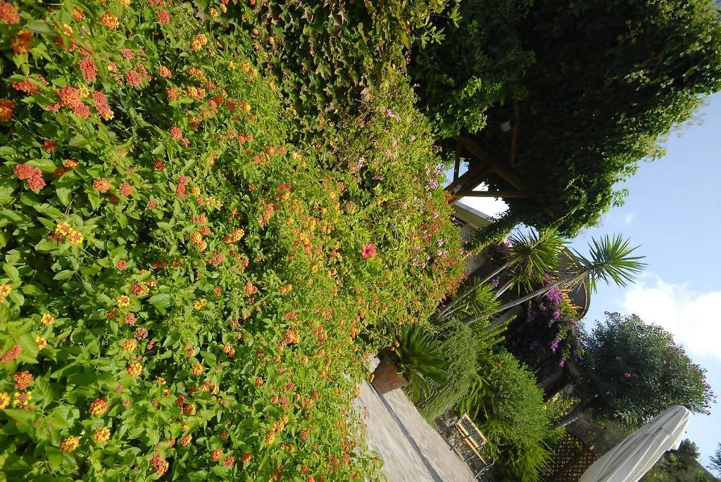Hotel Danila Portoferraio 3*,