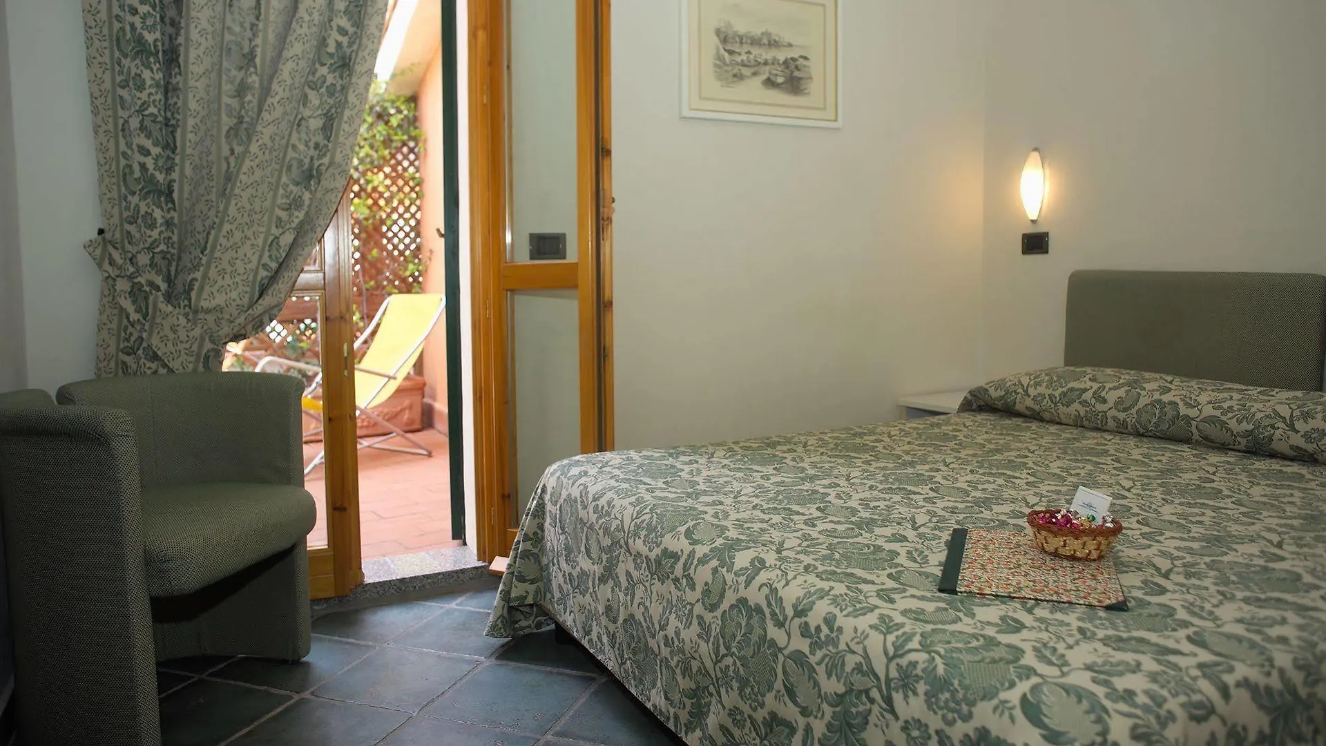 Hotel Danila Portoferraio 3*,  Italien